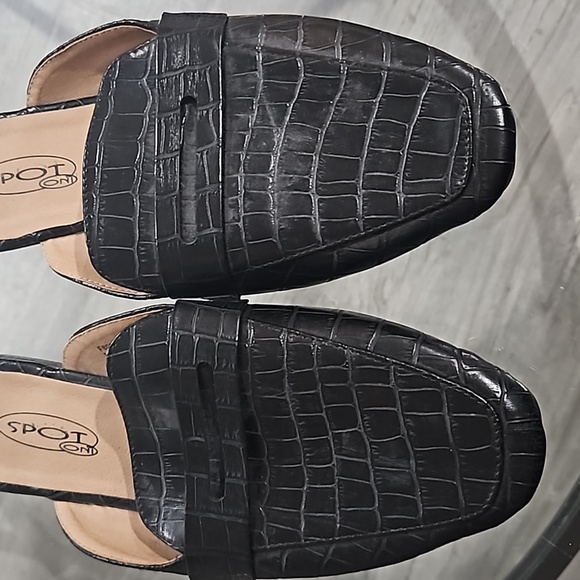 Womens Flats Size 9 - Picture 2 of 5